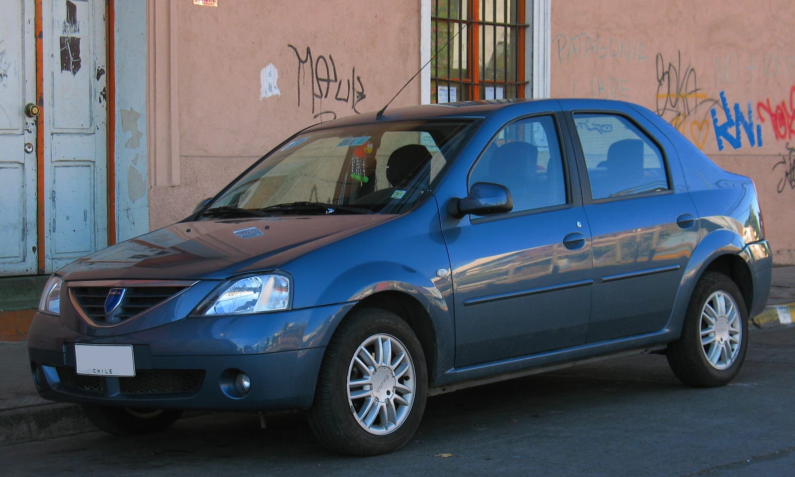 Dacia Logan Logan I (2004-2012)