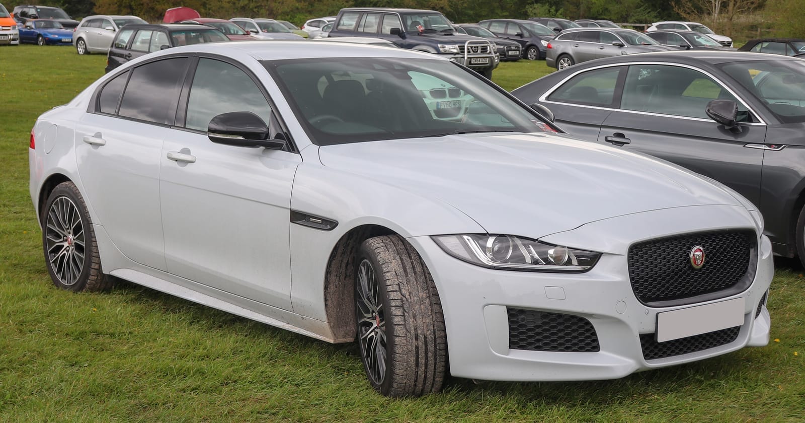Jaguar XE X760 (Restylage 2019-2024)