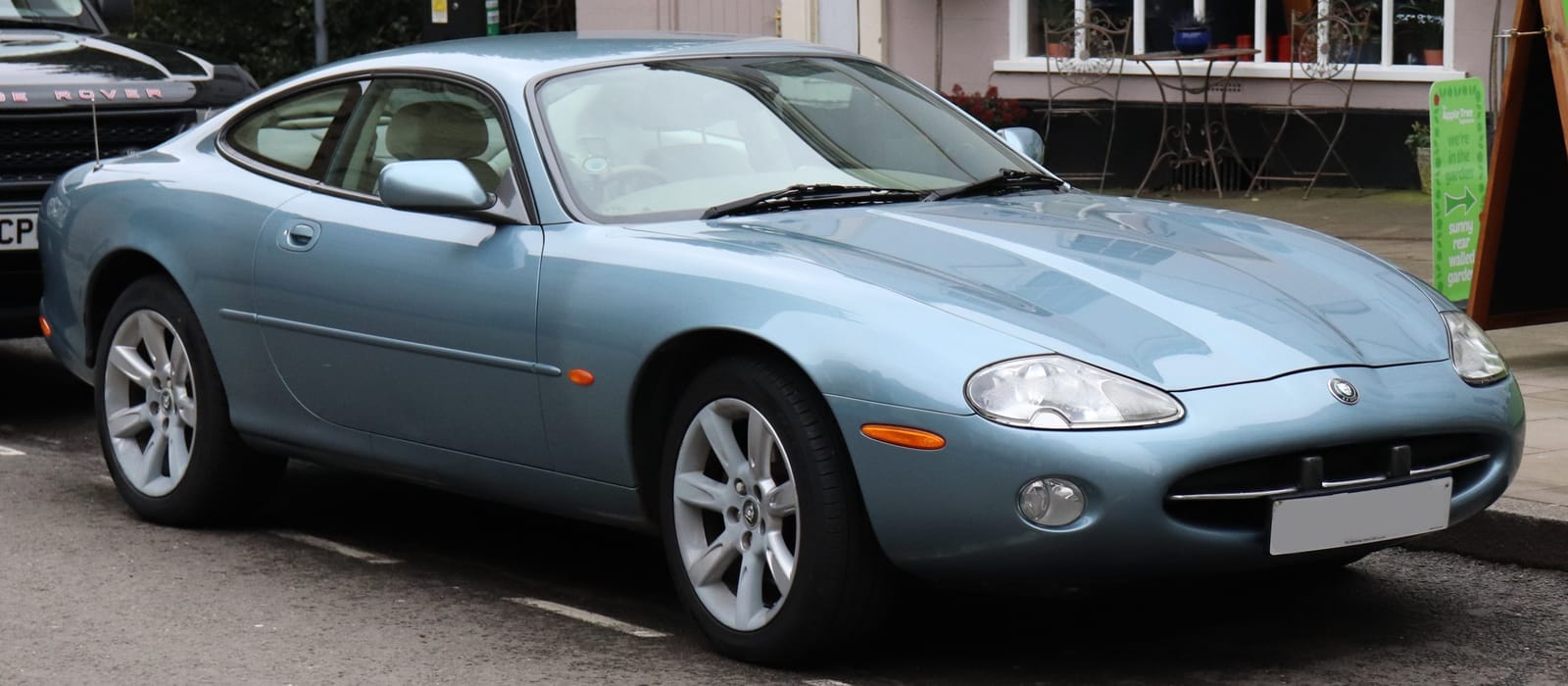 Jaguar XK X100 Coupé (1996-2005)