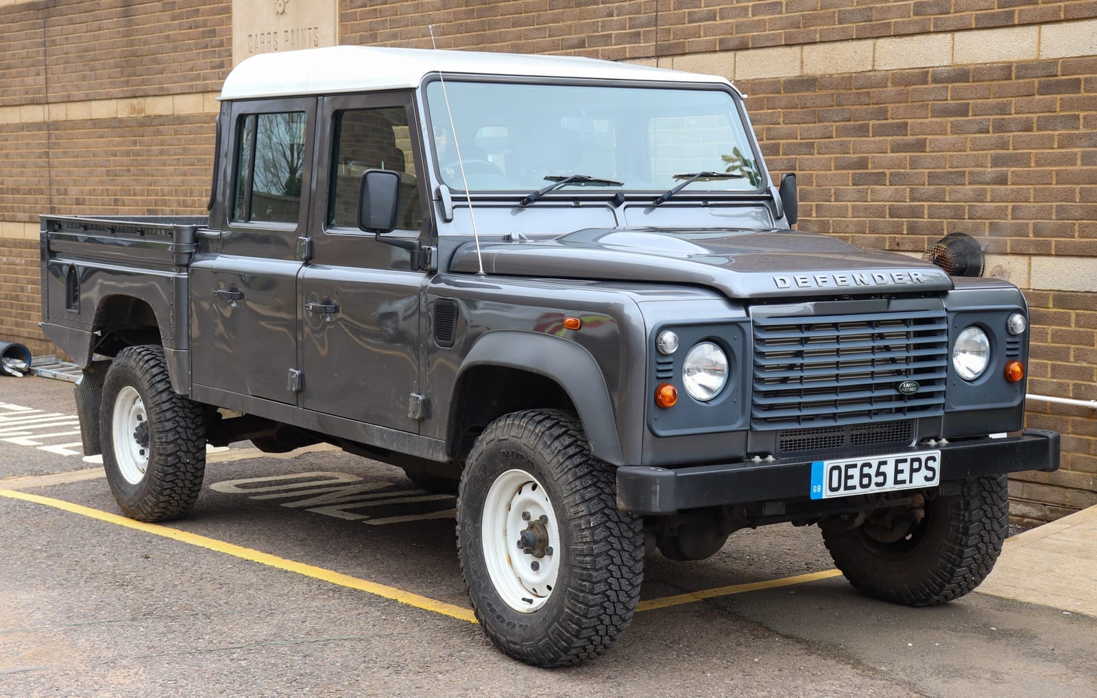 Land Rover Defender Classique 130 (1990-2016)