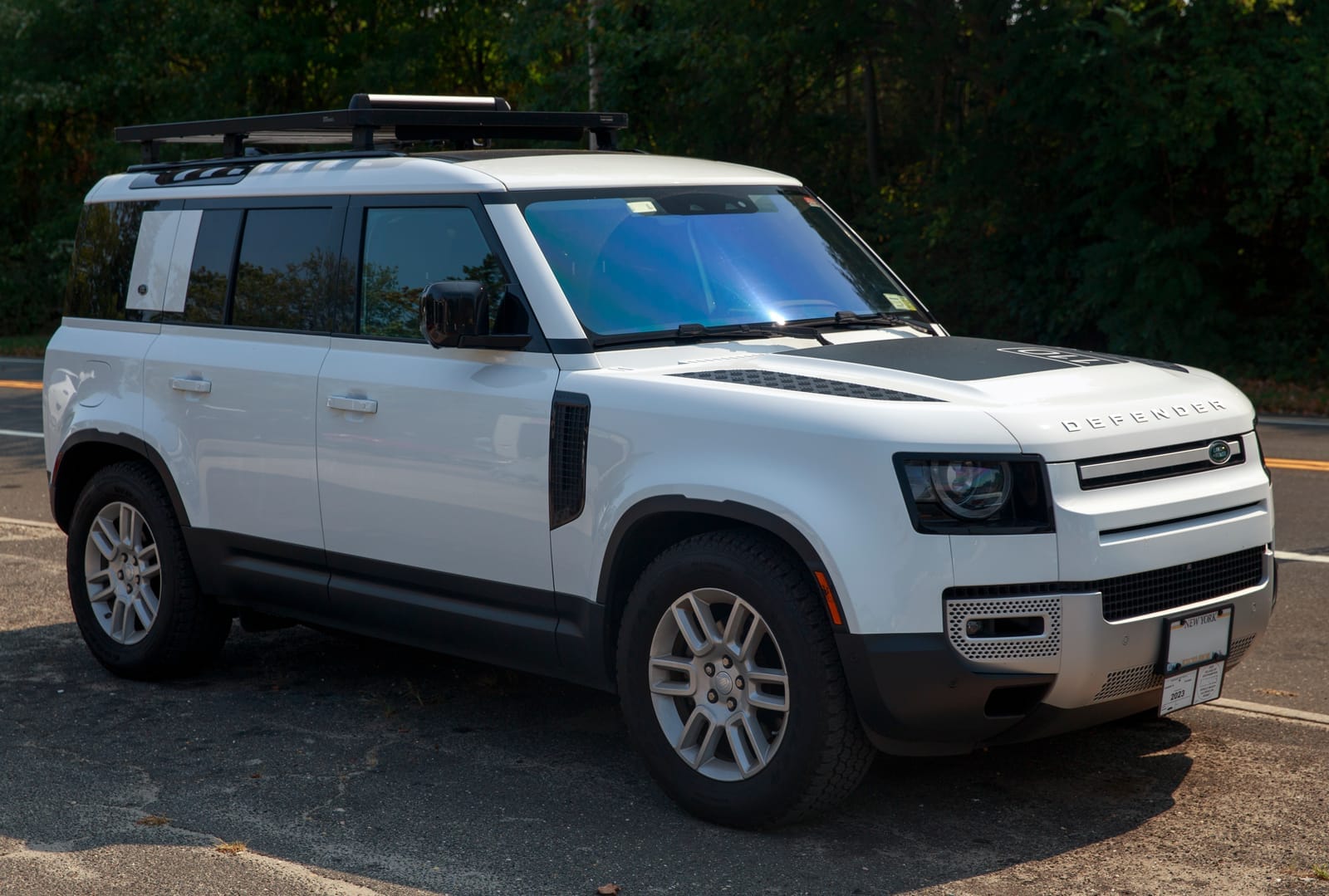 Land Rover Defender L663 (110)
