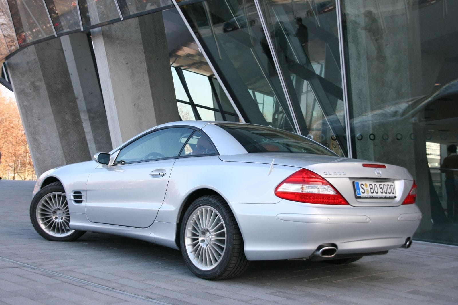 Mercedes-Benz SL R230 (2001-2011)