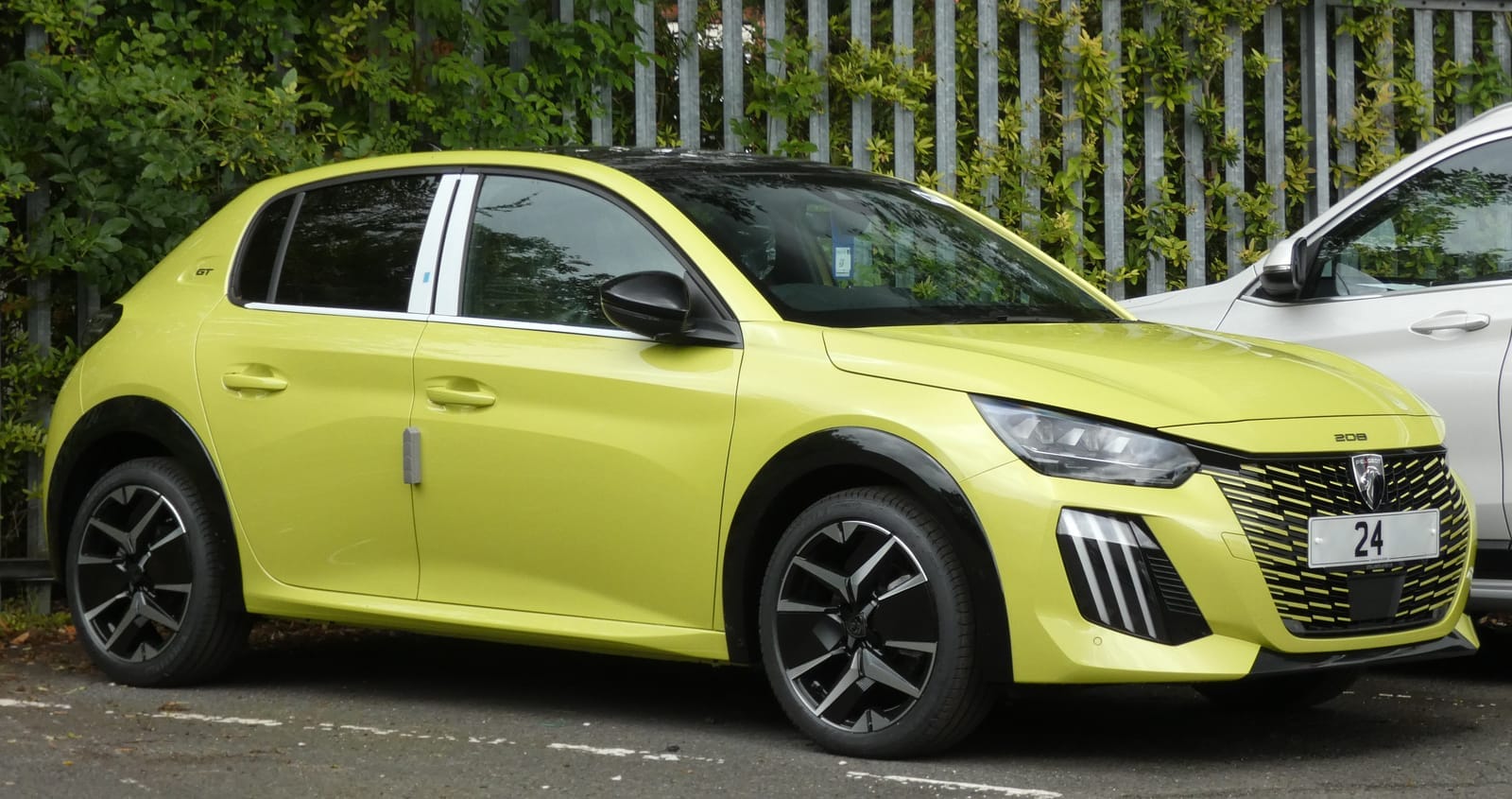 Peugeot 208 II (Phase II, 2023)