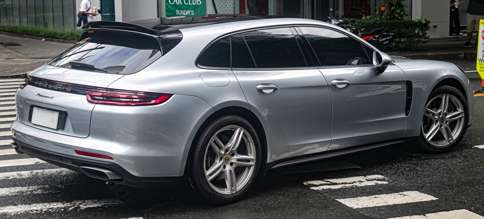 Porsche Panamera 971 Sport Turismo (2017-2020)