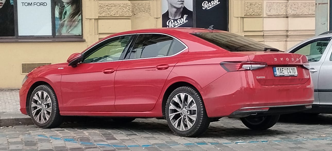 Škoda Superb IV