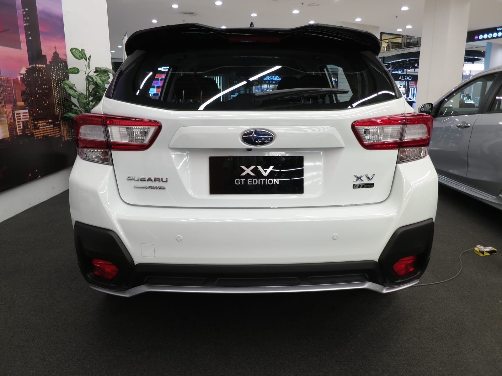 Subaru Crosstrek Crosstrek II (commercialisée en Europe sous le nom Subaru XV II)