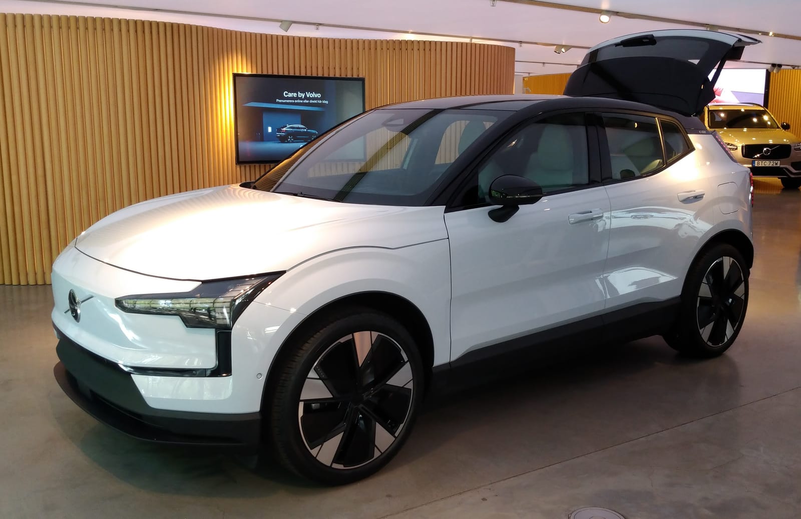 Volvo EX30 I (2023)